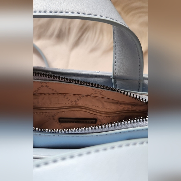 Steve Madden Quilt Handbag. Blue. - Picture 14 of 16